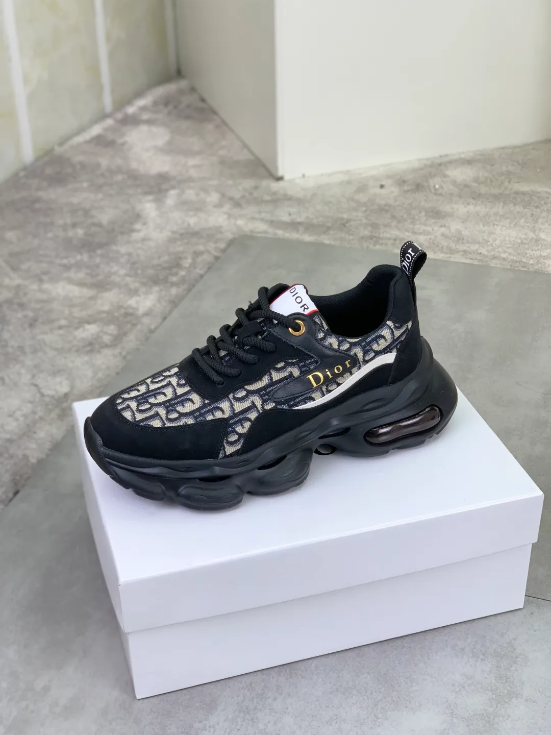 Men's Men's Shoes 💰P440 💰[New Style]🆘[Dior] 2025 Dior Original Lace-up Low-top Men's Shoes Classic casual shoes 🔥This model is the official classic model, with high quality and made by famous original designers. It is made of high-quality cowhide with original materials➕comfortable and breathable mesh lining➕pigskin insole. The perfect last shape and generous and fashionable design have attracted many consumers and are suitable for drivers to drive🚗. What you want is the highest quality in the market. Color: 2️⃣Color Code number: 38--44 (45 customized)